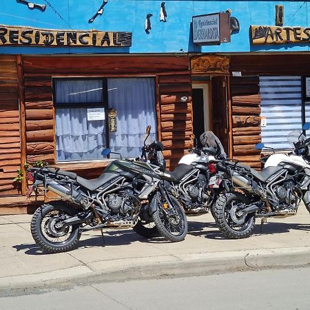 פורטו נטאלס Hostal Bernardita מראה חיצוני תמונה
